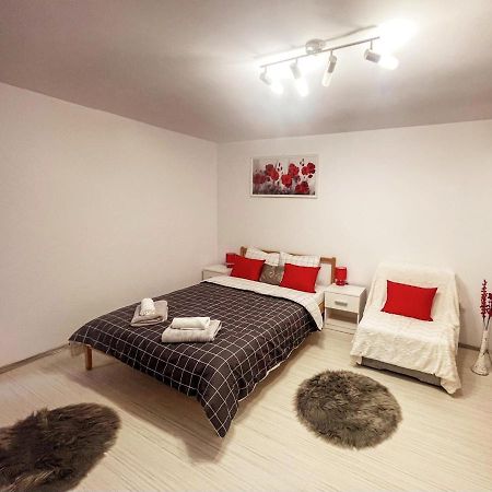 Buzz Apartment Cluj-Napoca Luaran gambar
