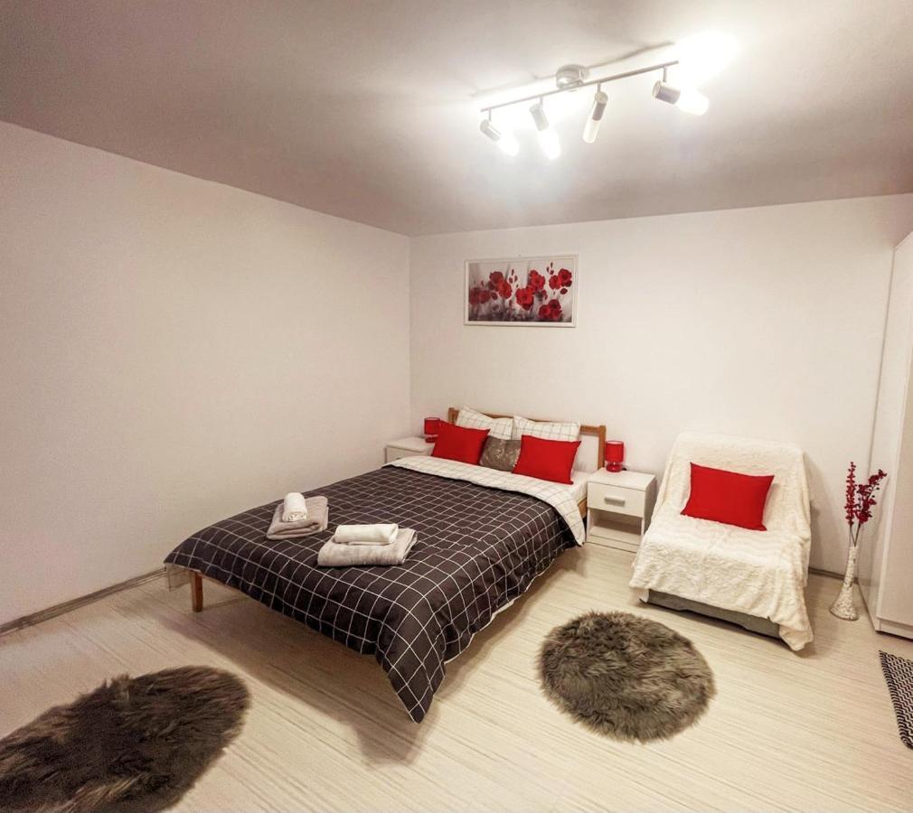 Buzz Apartment Cluj-Napoca Luaran gambar
